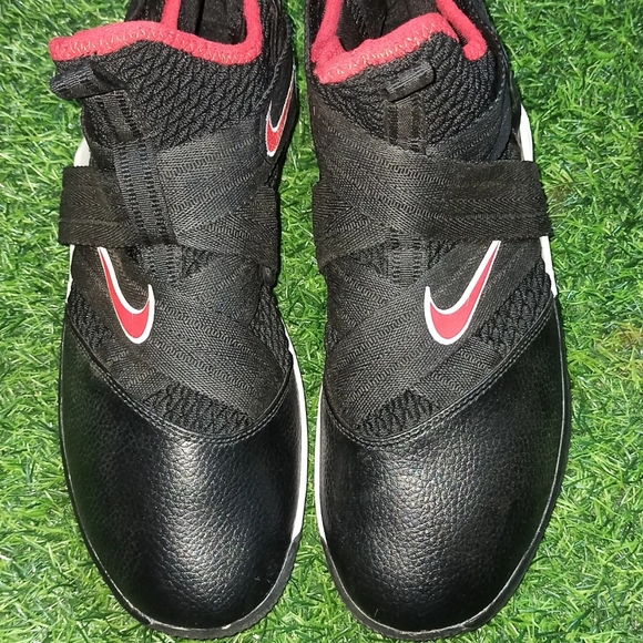 Nike LeBron soldier 12 Bred - Picture 2 of 8